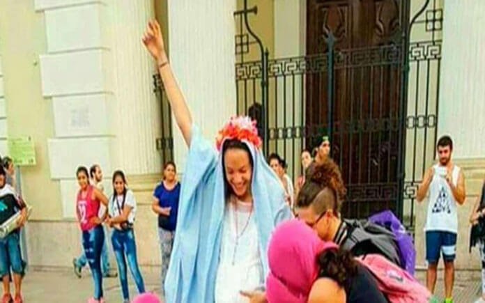 Parodia Aborto Virgen