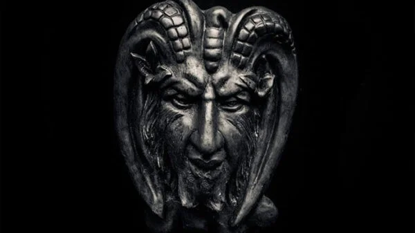 10 formas en las que el diablo se está metiendo en tu vida