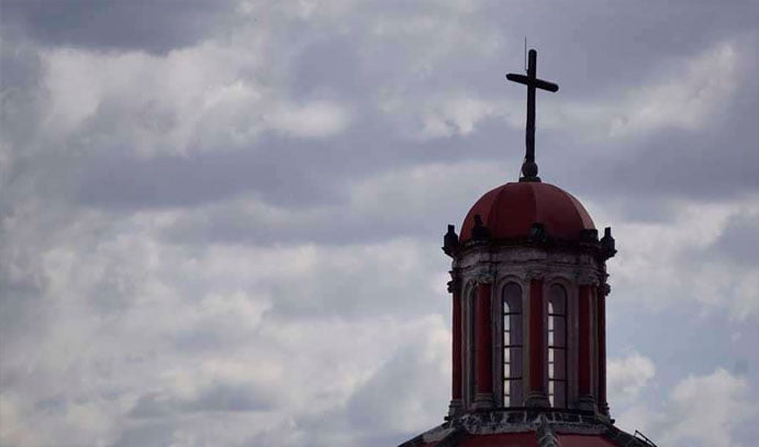 bailar en iglesia en México