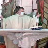 Amenazan a sacerdote